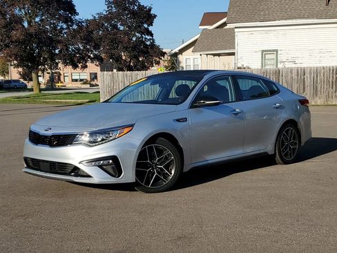 Used 2020 Kia Optima SX image 31