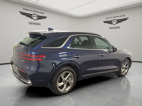 Used 2026 Genesis GV70 2.5T Select AWD/4WD image 5