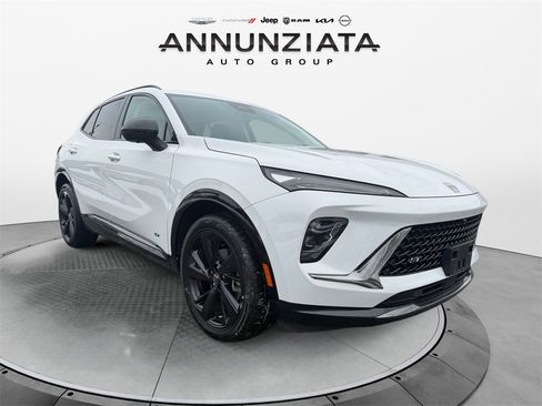 Used 2024 Buick Envision Sport Touring image 7