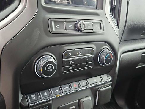 Used 2025 Chevrolet Silverado 2500 Custom w/ Custom Value Package image 24