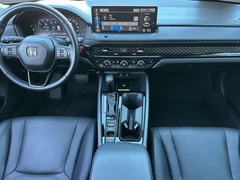 Certified 2025 Honda Accord EX-L image 26