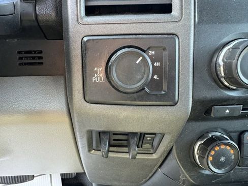 Used 2017 Ford F250 XL w/ Power Equipment Group image 16