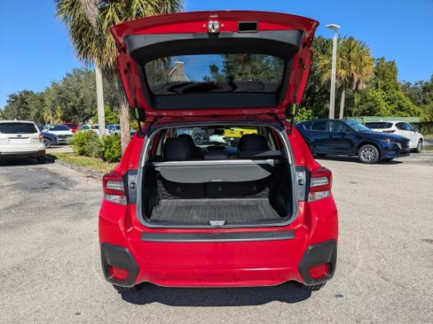 Used 2020 Subaru Crosstrek 2.0i Premium w/ Moonroof Package 2 image 13