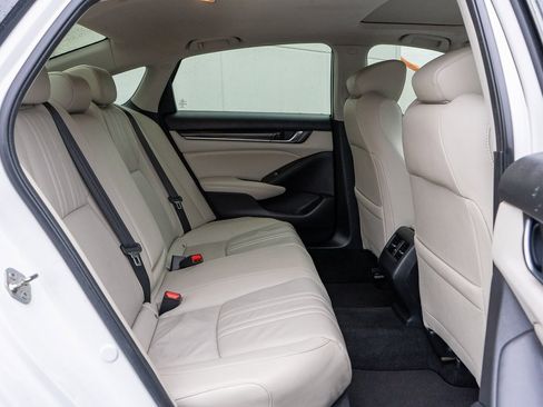 Certified 2019 Honda Accord EX-L image 15