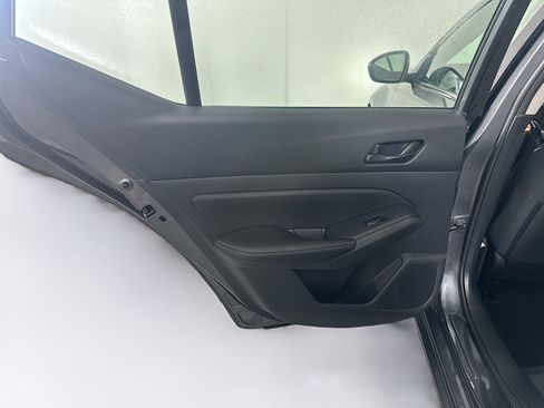 Used 2025 Nissan Altima 2.5 SV image 24