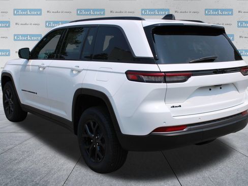 New 2026 Jeep Grand Cherokee Altitude AWD/4WD image 8