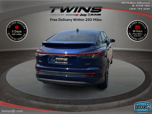 Used 2025 Audi Q4 e-tron Premium Plus image 3