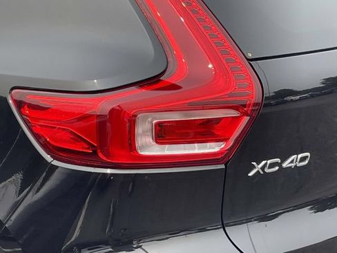 Used 2023 Volvo XC40 Recharge Plus AWD/4WD image 11