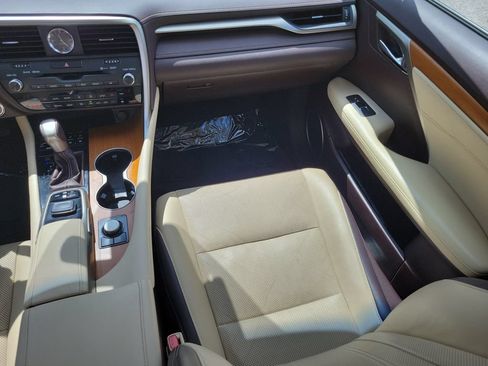 Used 2017 Lexus RX 350 AWD w/ Premium Package image 18
