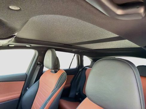Used 2023 Mercedes-Benz GLC 300 image 27