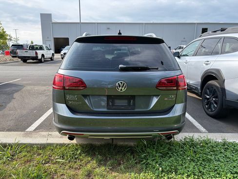 Used 2017 Volkswagen Golf Alltrack S AWD/4WD image 5