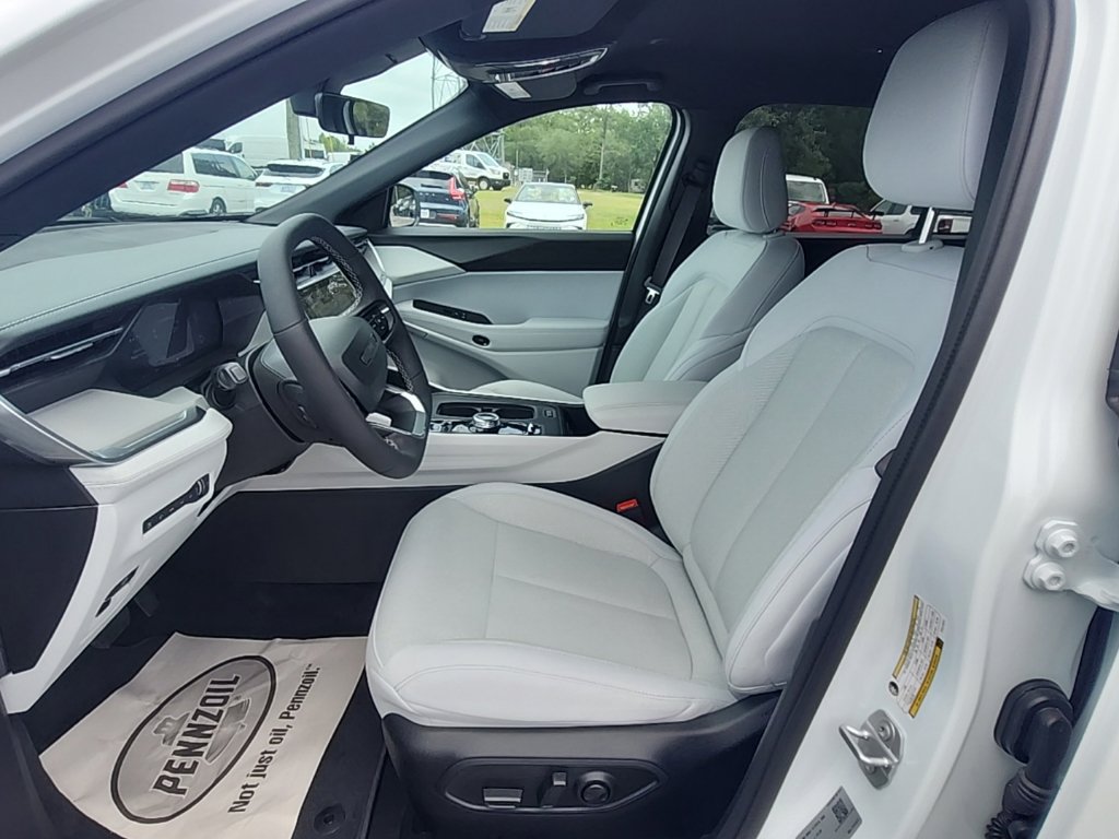 New 2026 Jeep Cherokee Laredo AWD/4WD image 16