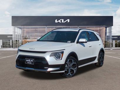 New 2025 Kia Niro EX Touring