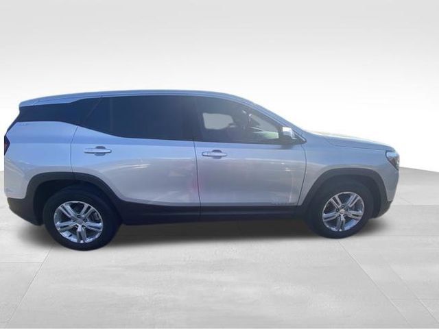 Used 2020 GMC Terrain SLE FWD image 12