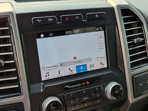 Used 2019 Ford F150 Platinum w/ Equipment Group 701A Luxury AWD/4WD image 23