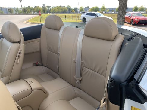 Used 2007 Lexus SC 430 Convertible RWD image 29