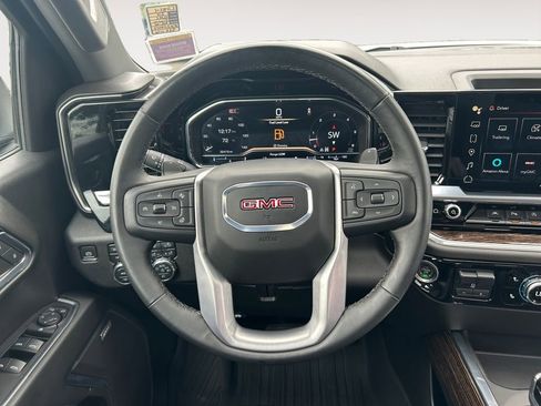 Used 2024 GMC Sierra 1500 Elevation w/ Elevation Premium Package AWD/4WD image 14