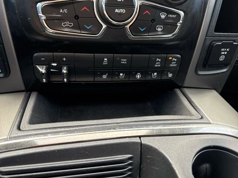 Used 2018 RAM 1500 Sport w/ Convenience Group AWD/4WD image 25