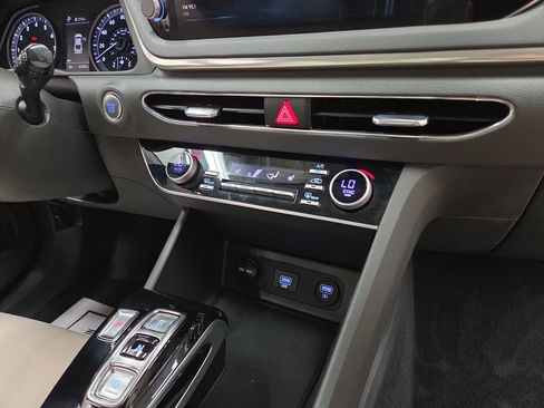 Used 2023 Hyundai Sonata SEL FWD image 15