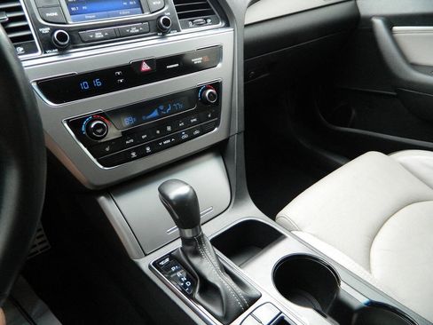 Used 2015 Hyundai Sonata Sport 2.0T FWD image 20