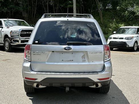 Used 2012 Subaru Forester 2.5X Limited w/ Rugged Pkg 1 AWD/4WD image 4