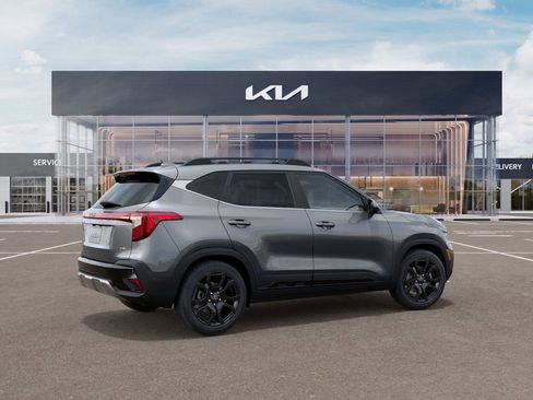 New 2025 Kia Seltos X-Line image 6
