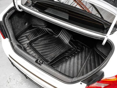 Used 2019 Honda Accord Touring image 47
