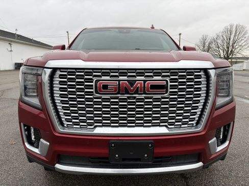 Used 2023 GMC Yukon XL Denali w/ Denali Reserve Package image 20