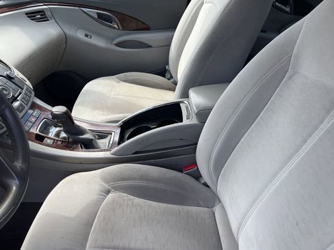 Used 2010 Buick LaCrosse CXL FWD image 24