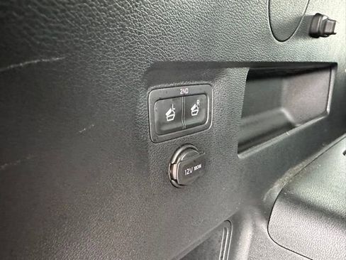 Used 2022 Kia Telluride EX w/ EX Premium Package image 14