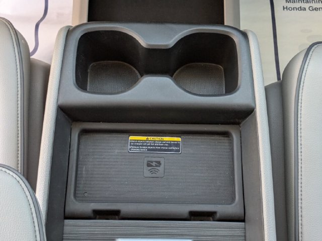 Used 2023 Honda Odyssey Elite image 16
