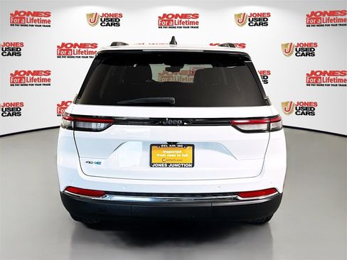 Used 2022 Jeep Grand Cherokee Limited 4xe image 17