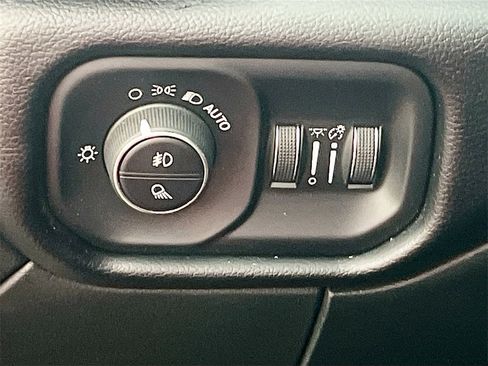 Used 2024 RAM 3500 Laramie w/ Sport Appearance Package image 10