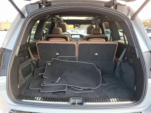 Used 2025 Mercedes-Benz GLS 580 GLS 580 image 29