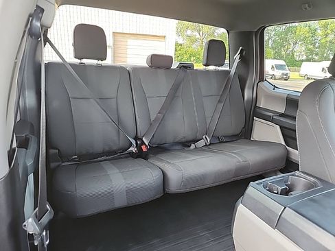 Used 2018 Ford F150 XL w/ Equipment Group 101A Mid AWD/4WD image 39