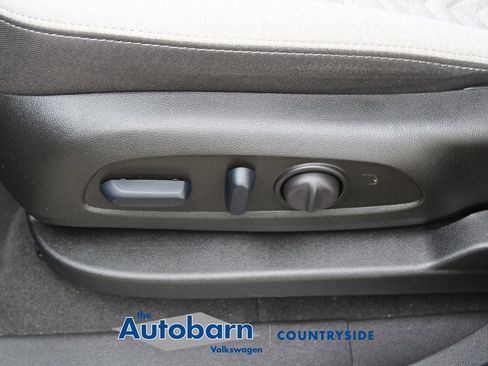 Used 2024 Chevrolet Equinox LS w/ LS Convenience Package FWD image 10