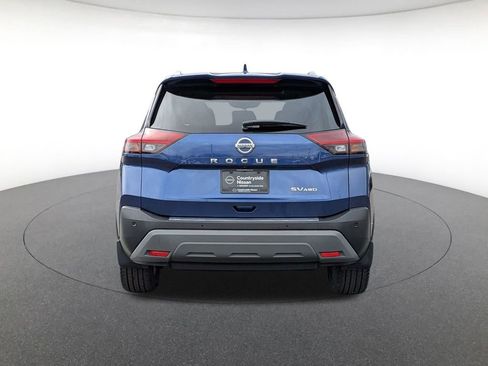 Used 2021 Nissan Rogue SV image 6