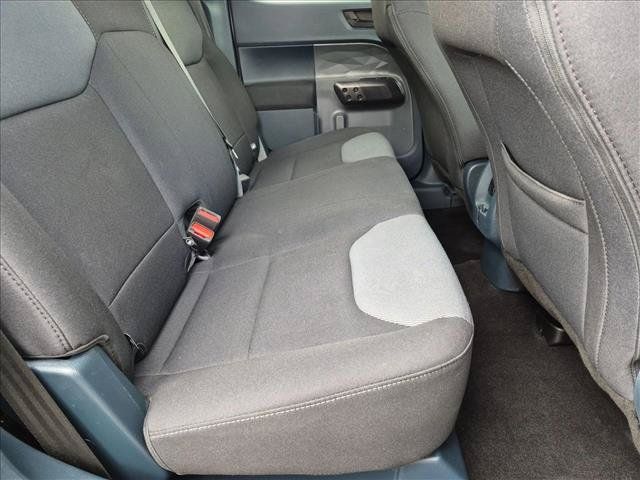 Used 2024 Ford Maverick XL FWD image 18