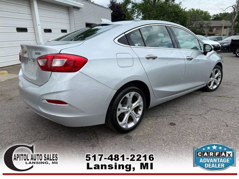 Used 2017 Chevrolet Cruze Premier image 8