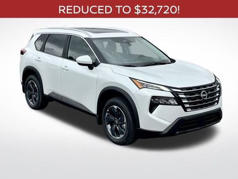 New 2026 Nissan Rogue SV w/ SV Premium Package FWD image 2