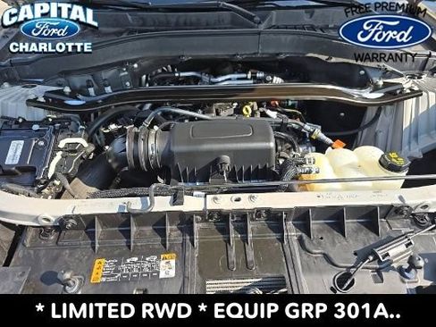Used 2021 Ford Explorer Limited w/ Equipment Group 301A RWD image 18