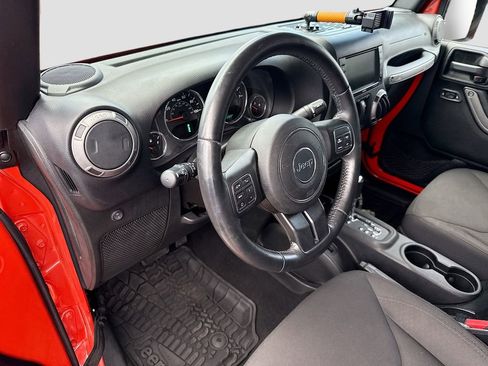 Used 2015 Jeep Wrangler Sport AWD/4WD image 10