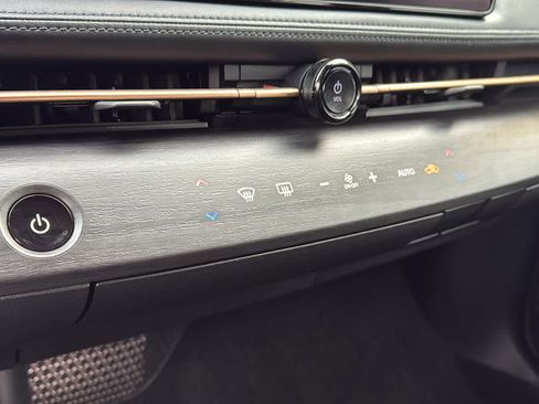 Certified 2023 Nissan Ariya AWD image 22