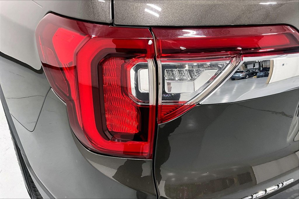Used 2020 GMC Acadia SLT w/ Premium Package FWD image 37