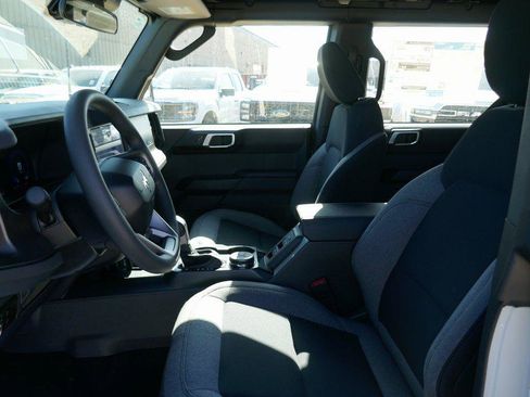 New 2026 Ford Bronco 4-Door image 13