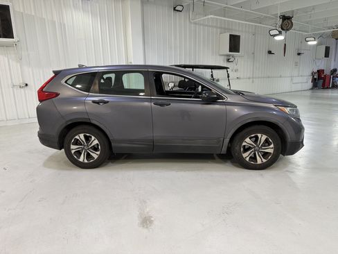 Used 2018 Honda CR-V LX image 6