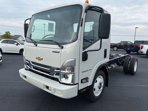 New 2024 Chevrolet Low Cab Forward 5500XG RWD image 6