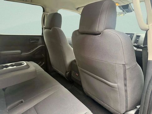 Used 2022 Nissan Frontier S w/ Technology Package image 10