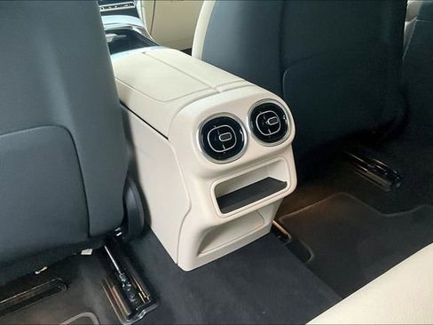 Certified 2026 Mercedes-Benz GLC 300 4MATIC image 13