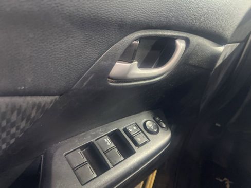 Used 2015 Honda Civic LX image 8